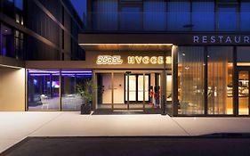 Yotel Geneva Lake, Select By Hilton